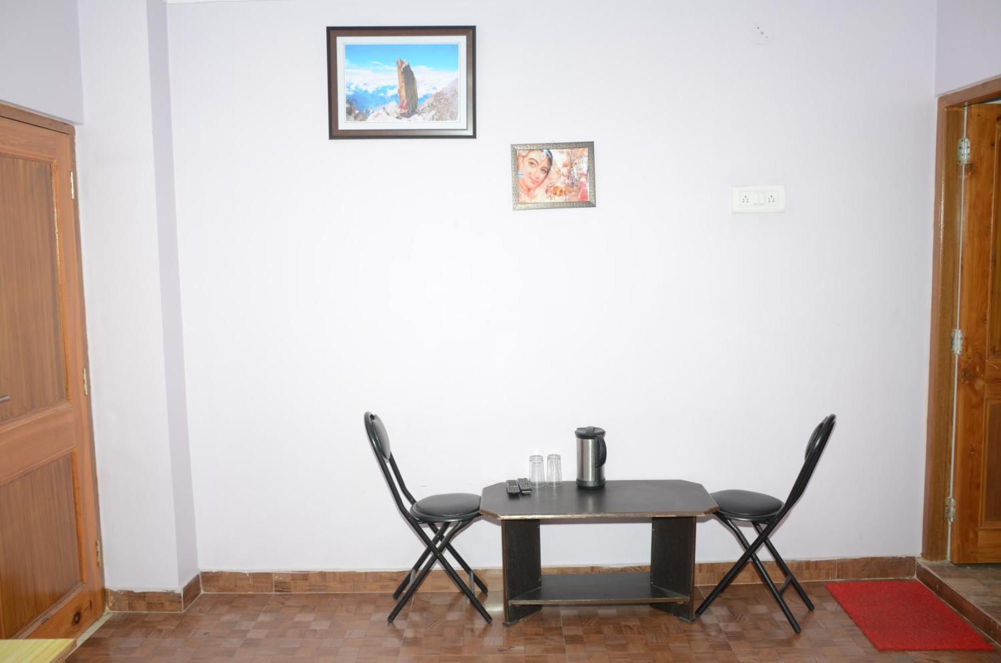 Hotel Alpine View Sarahan Ngoại thất bức ảnh