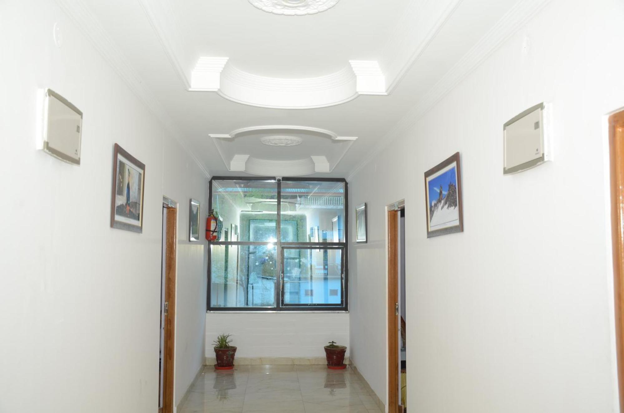 Hotel Alpine View Sarahan Ngoại thất bức ảnh