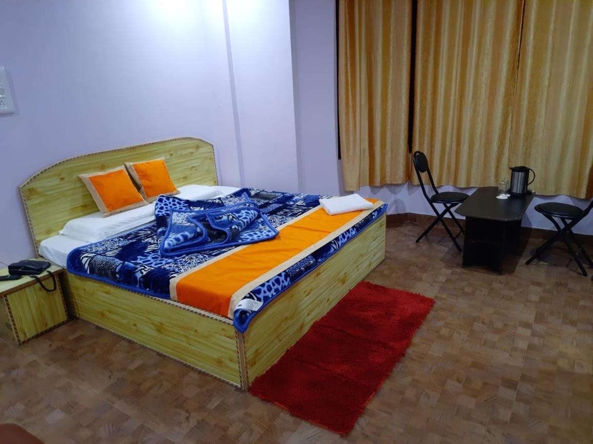 Hotel Alpine View Sarahan Ngoại thất bức ảnh