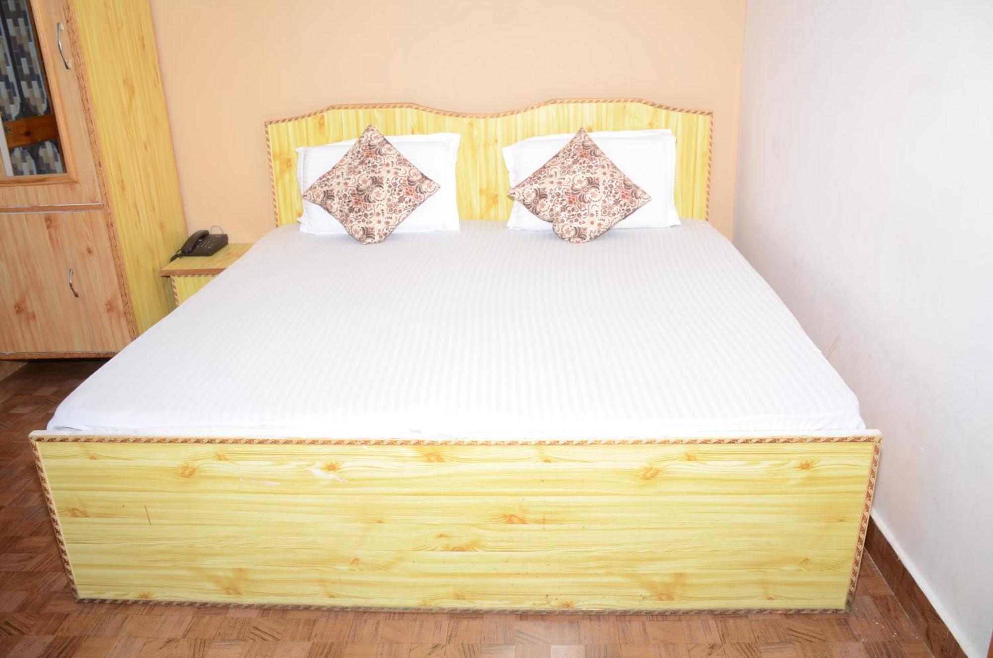 Hotel Alpine View Sarahan Ngoại thất bức ảnh