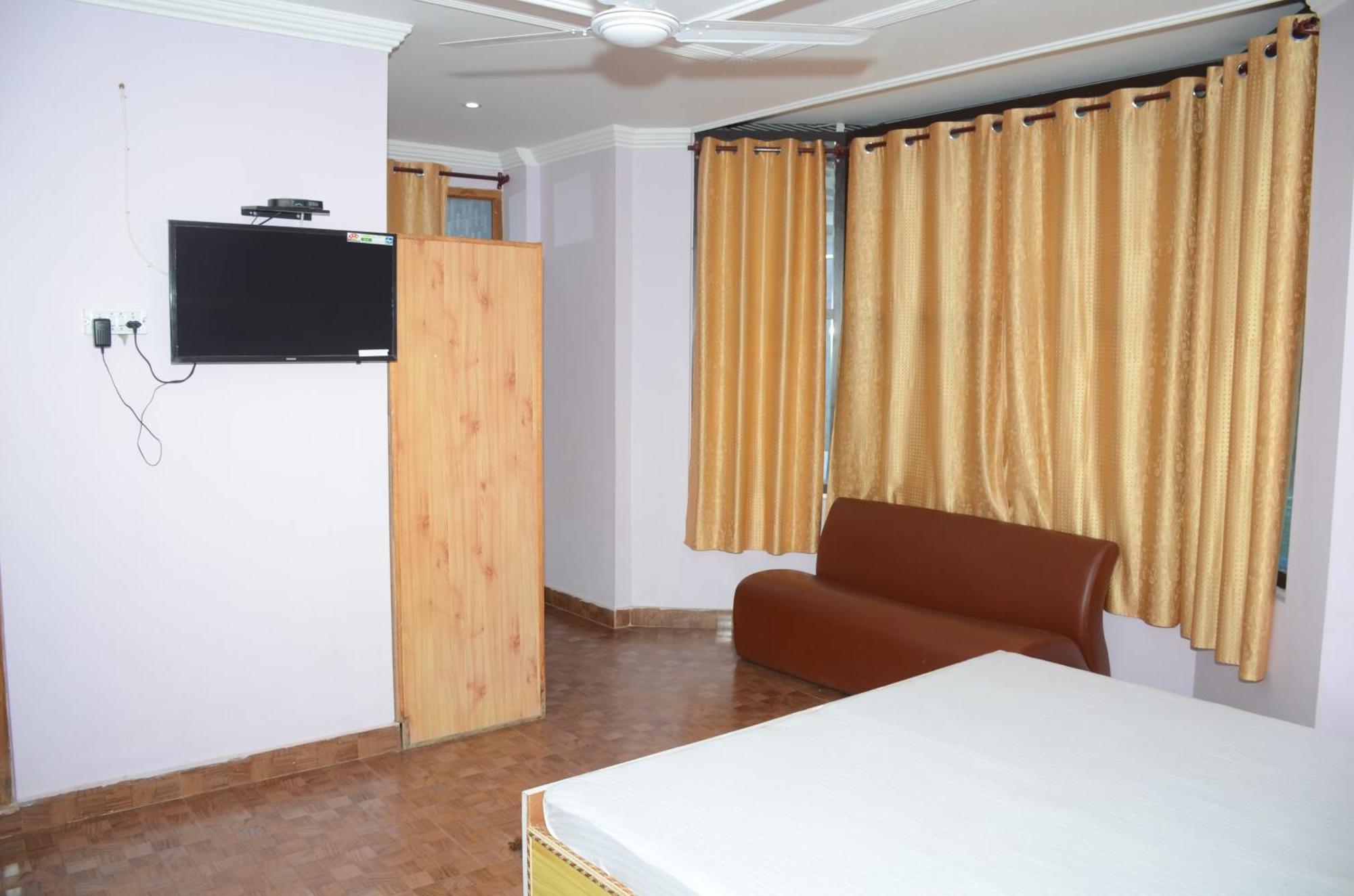 Hotel Alpine View Sarahan Ngoại thất bức ảnh